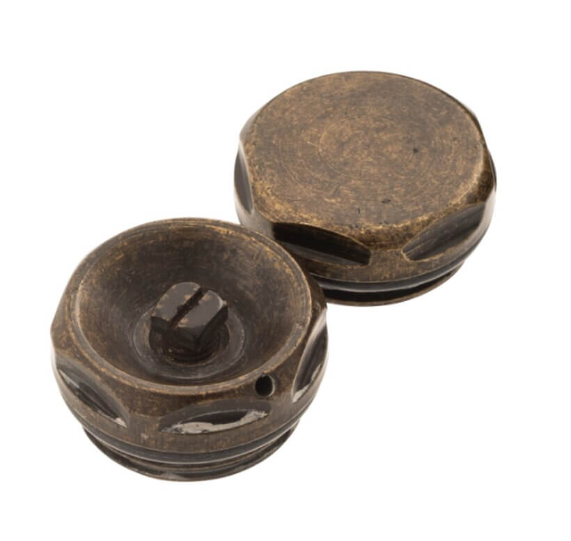 Bleed Valve And Blanking Plug Set