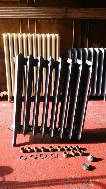 The individual pieces of this type of construction of radiator