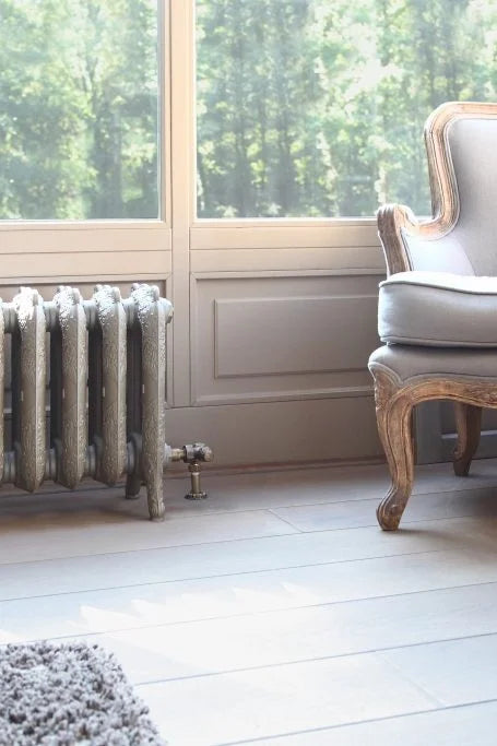 Ornate reproduction cast iron radiator